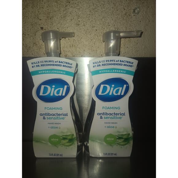 Lot Of 2 Dial Foaming Antibacterial Hand Soap Scent Aloe - Picture 1 of 1